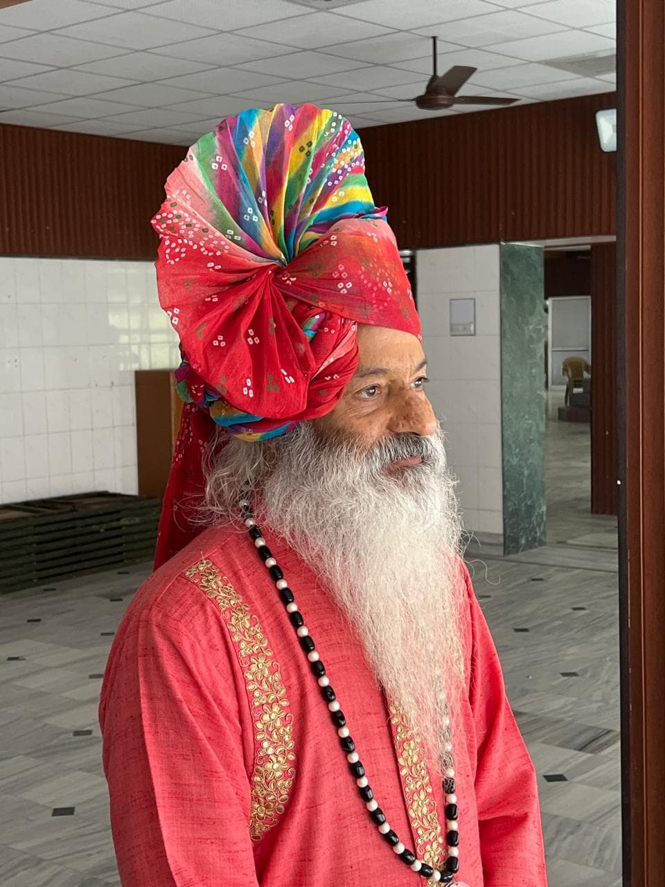Swami Shailendra Saraswati