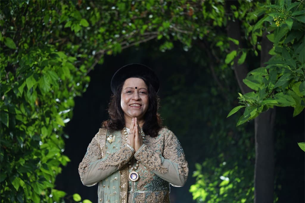 अब मेरे रोम रोम में बसने लगे ओशो Ab mere rom rom mein Basane lage Osho